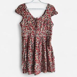 American Rag Cie Ditzy Floral Mini Dress with Peephole Back Size Large